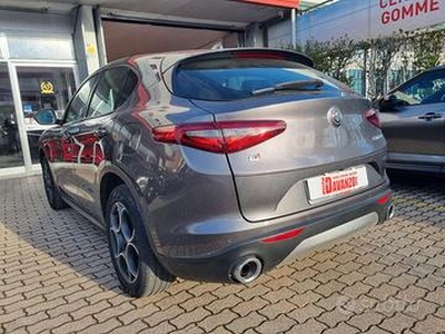 ALFA ROMEO Stelvio 2.0 Turbo 280 CV AT8 Q4 Veloc