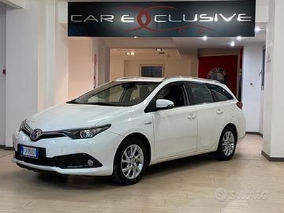 Auris 1.8 Hibrid Station Bianca Sport Aut Tagliand