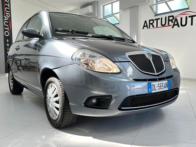 Lancia Ypsilon 1.2 Argento