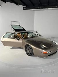 Porsche 928 - 1988