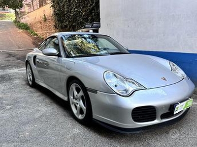 PORSCHE 996 Turbo Coupè / 11600 km / Manuale / A