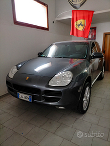 Porsche Cayenne s