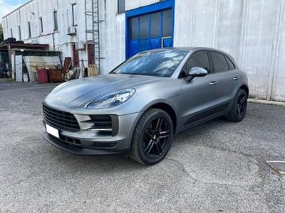 Porsche Macan 2.0 BENZINA 245CV