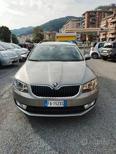 Skoda Octavia 1.6 TDI CR 110 CV DSG Wagon Ambition