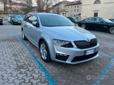 Skoda Octavia 2.0 tdi 150 cv rs line