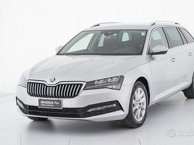 Skoda Superb 2.0 TDI EVO SCR DSG Wagon Executive