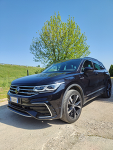 Tiguan 2.0 tdi R-Line 4motion 150cv dsg