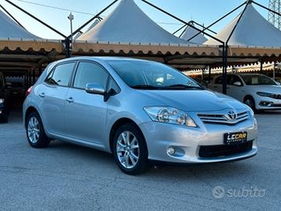 TOYOTA Auris 1.3 VVT-i 5 porte Sol