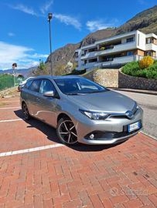 TOYOTA Auris - 2017