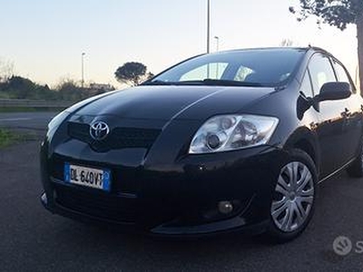 TOYOTA Auris Sol 2.0d 126CV D-4D