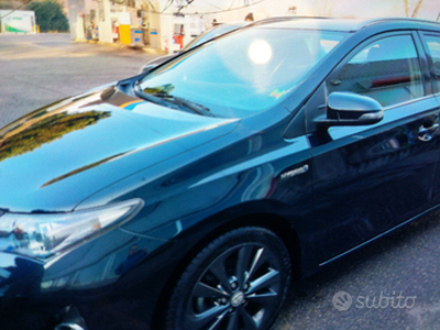 Toyota Auris touring sport