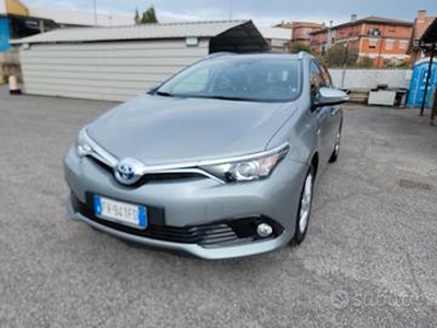 Toyota Auris Touring Sports 1.8 Hybrid GARANZIA