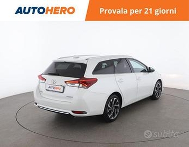 TOYOTA Auris Touring Sports SJ10111