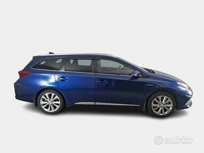 TOYOTA AURIS WAGON Hybrid Lounge Touring Sports