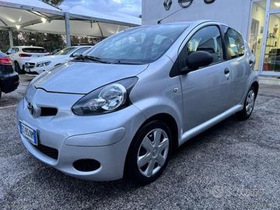 TOYOTA Aygo 1.0 12V VVT-i 5p. Active Connect