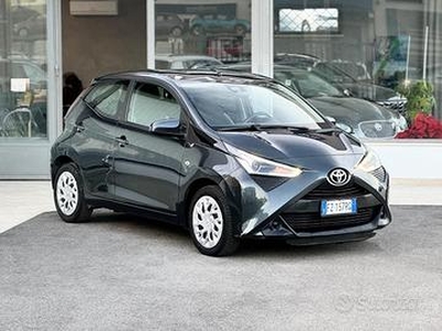 Toyota Aygo 1.0 Benzina 72CV Connect E6 - 2019