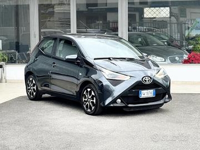 Toyota Aygo 1.0 Benzina 72CV E6 Automatica - 2019