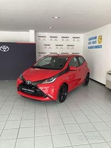 Toyota Aygo 1.0 VVT-i 69 CV 5 porte x-play