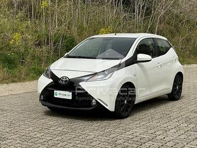 TOYOTA Aygo 1.0 VVT-i 69 CV 5 porte x-wave