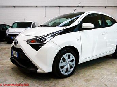 Toyota Aygo Connect 1.0 VVT-i 72CV 5 porte x-cool