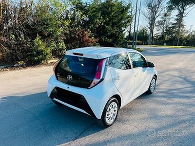 Toyota Aygo Connect