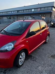 Toyota Aygo Rossa adatta a neopatentati