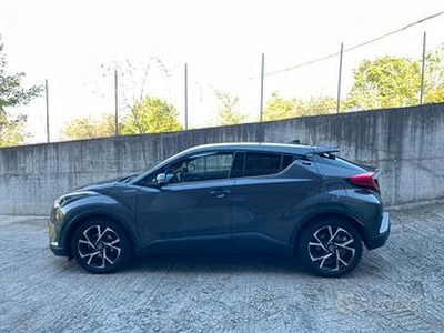 TOYOTA C-HR HYBRID - 1.8 Style