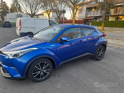 Toyota chr hibrid