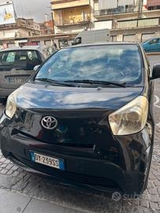 Toyota IQ