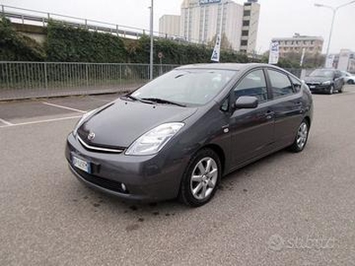 Toyota Prius 1.5i 16V