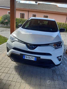 Toyota rav 4 hybrid active 2018 km 94000