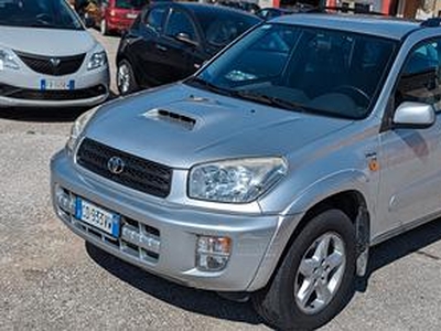 Toyota RAV 4 RAV4 2.0 Tdi D-4D cat 5 porte Sol