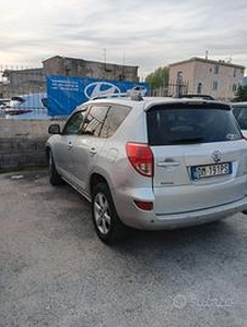 Toyota RAV 4 RAV4 2.2 D-4D 136 CV Sol