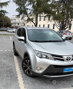 TOYOTA RAV4 4ª serie - 2014