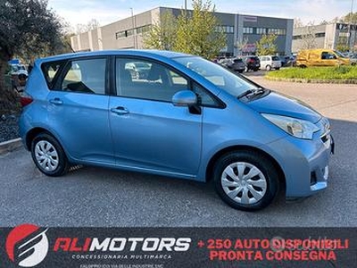 Toyota Verso-S 1.3 MT