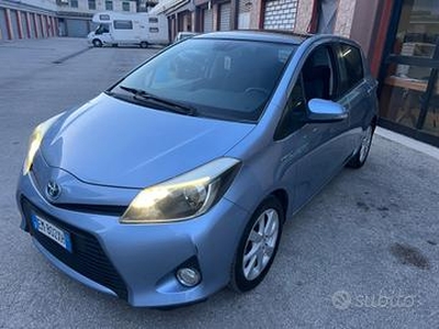 Toyota Yaris 1.5 Hybrid 5 porte Lounge Più