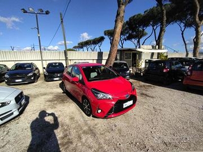 TOYOTA Yaris 1.5h ACTIVE HATCHBACK 73cv SAFETYPA