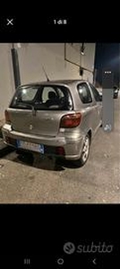 TOYOTA Yaris - 2003