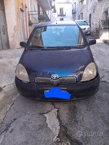 TOYOTA Yaris - 2003