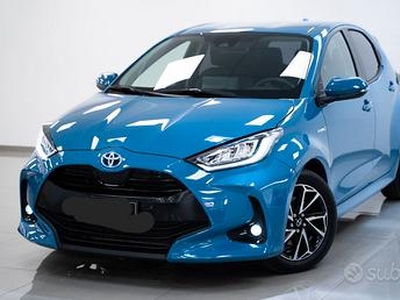 TOYOTA Yaris - 2021