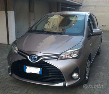 TOYOTA Yaris 3ª serie - 2015