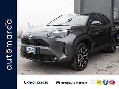 Toyota Yaris Cross 1.5 Hybrid 5p. E-CVT AWD-i Tren