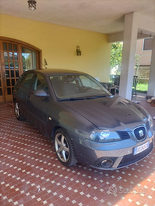 Vendesi SEAT Ibiza