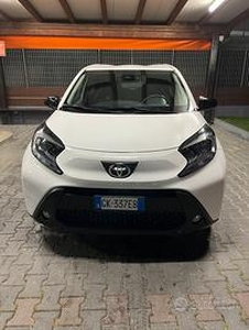 Vendita Toyota Aygo X