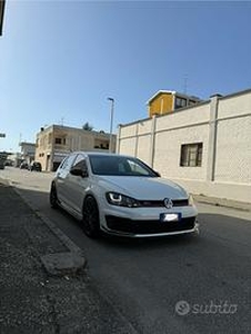 Volkswagen golf 7 GTI