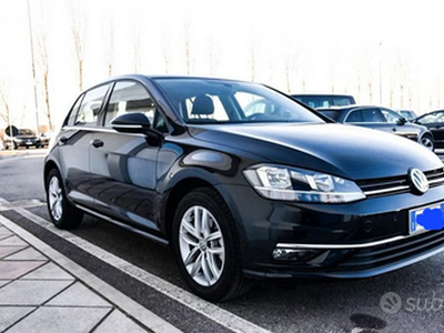 Volkswagen Golf 7 restyling 1,6 TDI DSG Businnes