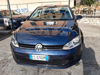 VOLKSWAGEN Golf 7ª serie 1.2 Benz 105 CV - 2013