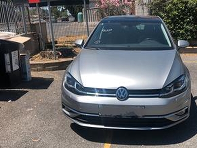 VOLKSWAGEN Golf 7ª serie - 2018