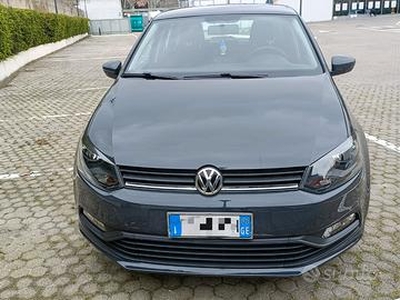 VOLKSWAGEN Polo 5ª serie - 2015