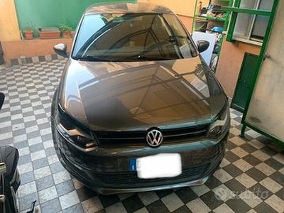 Volkswagen Polo 6R 1600 Tdi 75 cv 2009